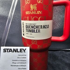 Stanley Red Quencher H2.0 Tumbler